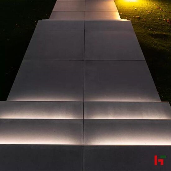 Tuintrappen - Mega Smooth, Megatrap LED Grey Velvet 100 x 40 x 15 cm - Stone & Style