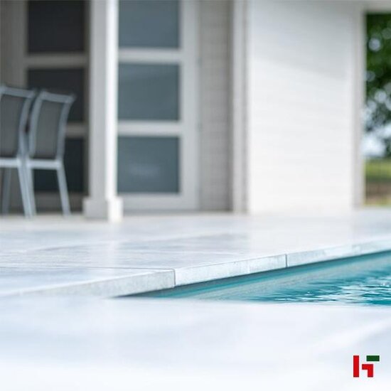 Zwembadboorden & vijverranden - Mega Smooth zwembadboord Cream Velvet 100 x 30 x 5 / 6 cm - Stone & Style