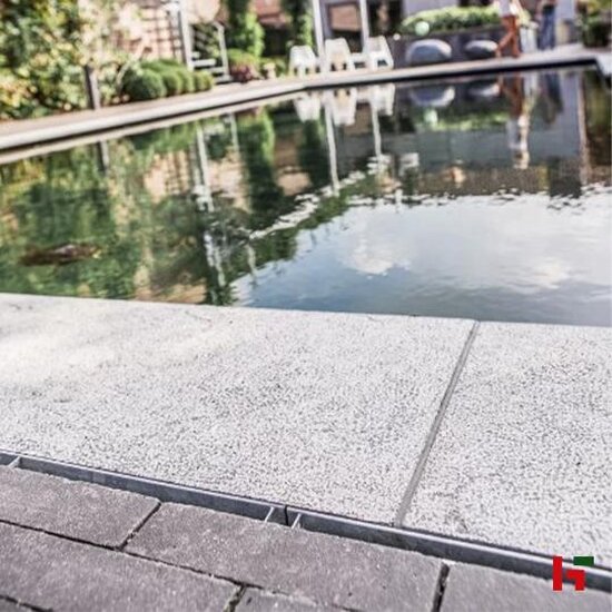 Afvoergoten - Euroline Discreet 2 gootelementen met 2 excentrisch opzetstukken en korte hoek Discreet 105 - ACO