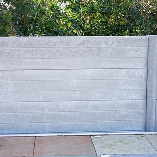 Structuur schutting - Sierbetonplaat met structuur - decoratieve betonplaat voor tuinafsluiting Antraciet Prestige glad Rechte plaat 199 x 38,5 cm - Private label